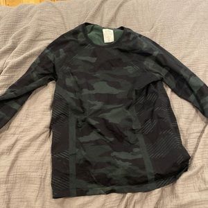 Athleta Girl Black Camo long sleeve